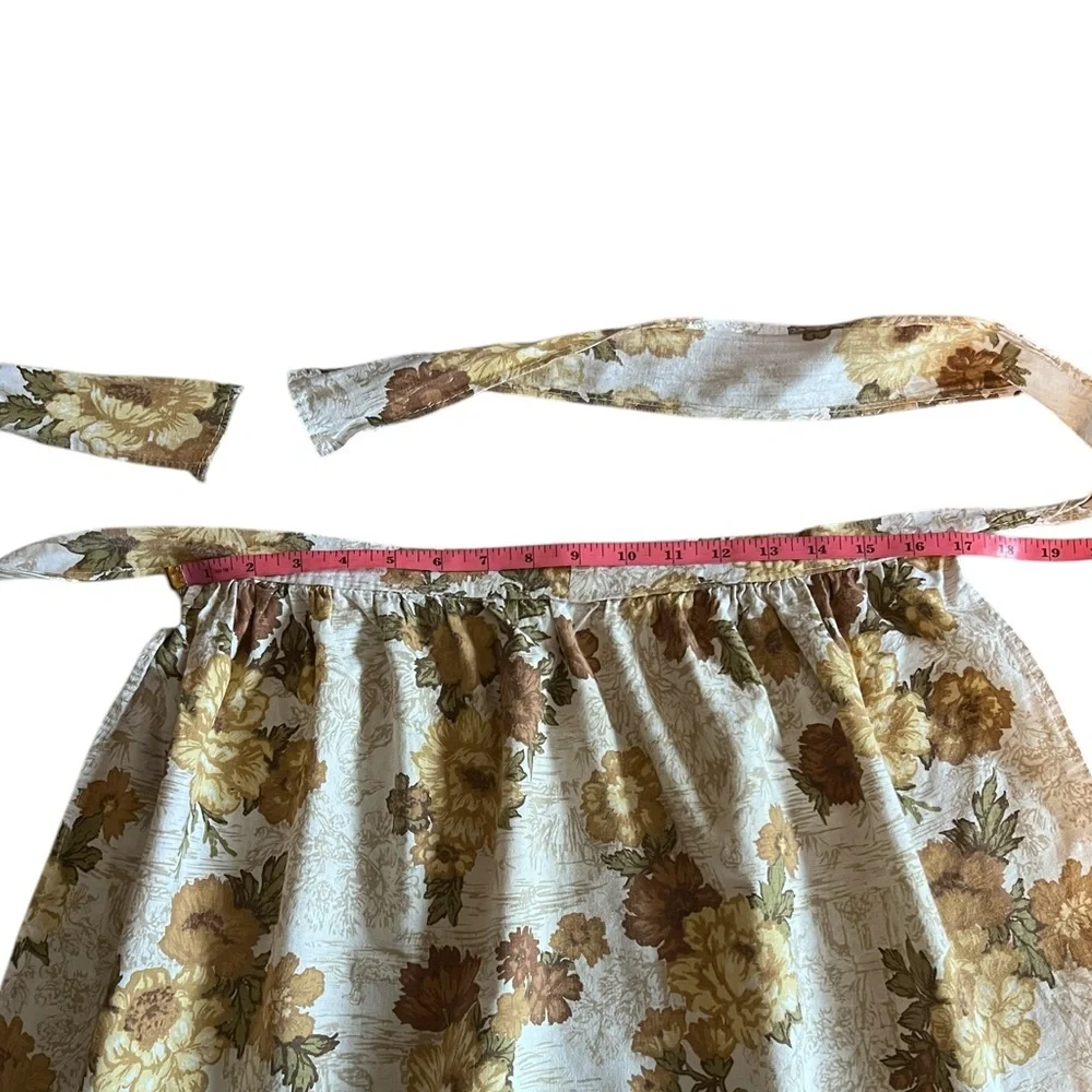 Vintage Handmade Floral Kitchen Apron